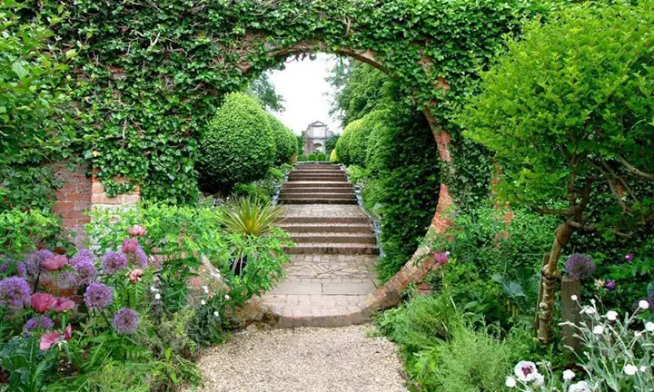 secret garden