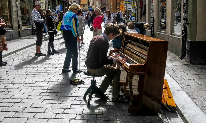 pianoplayer
